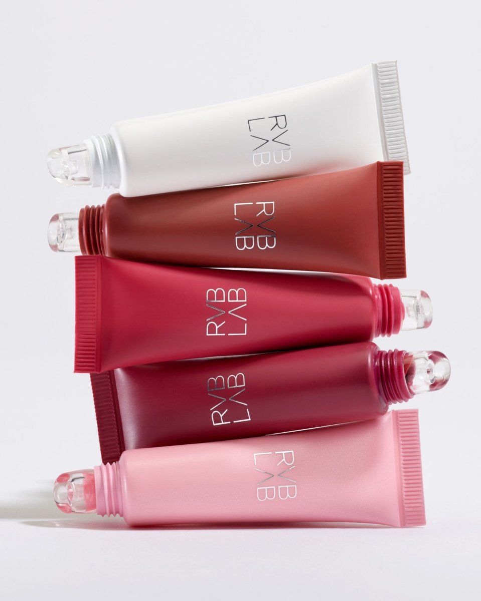 RVB LAB Peptide Lip Balm huulivoide - väri 25 - Salonmarjoahola - Shop